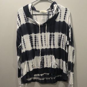 ⭐️Lightweight pull over⭐️